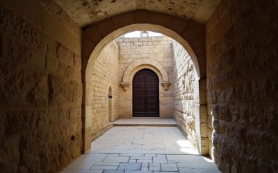 Tour the Church of the Holy Sepulchre in Jerusalem